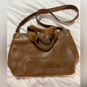 Raven + Lily Sinclaire Crossbody - Leather